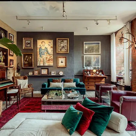 Unique Apartment