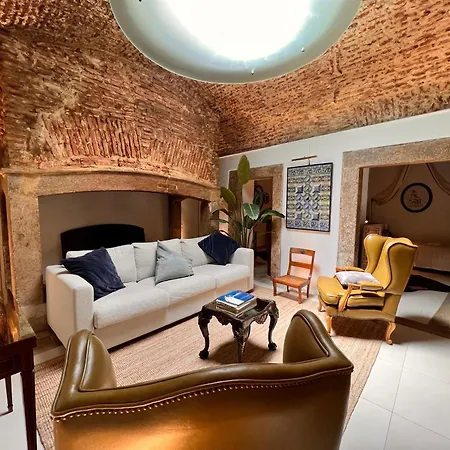 Apartment Unique