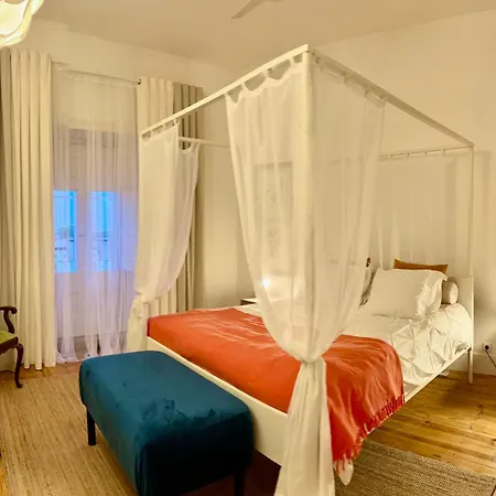 Unique Apartamento *