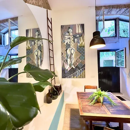 Apartment Unique